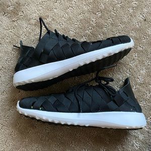 Nike Womens Sneakers NWOT